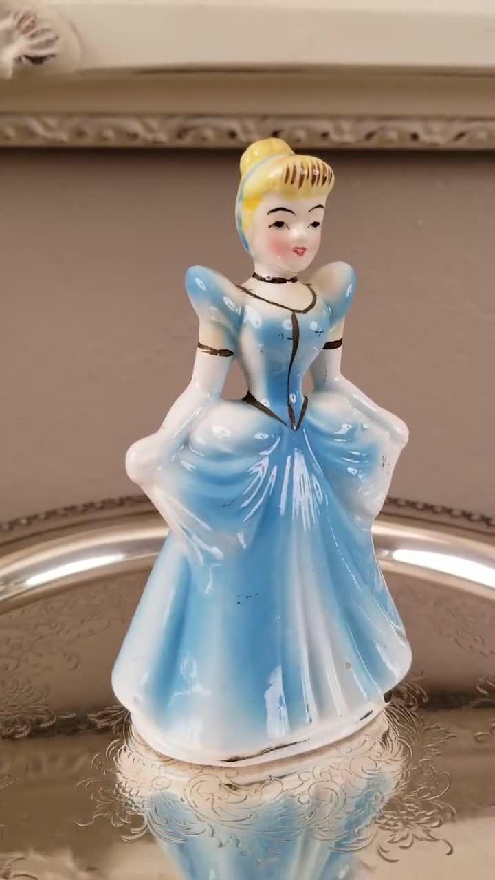 Cinderella/Disney Cinderella Planter/Enesco Disney Cinderella Ceramic Book Planter/Japan/1960s/RARE hot