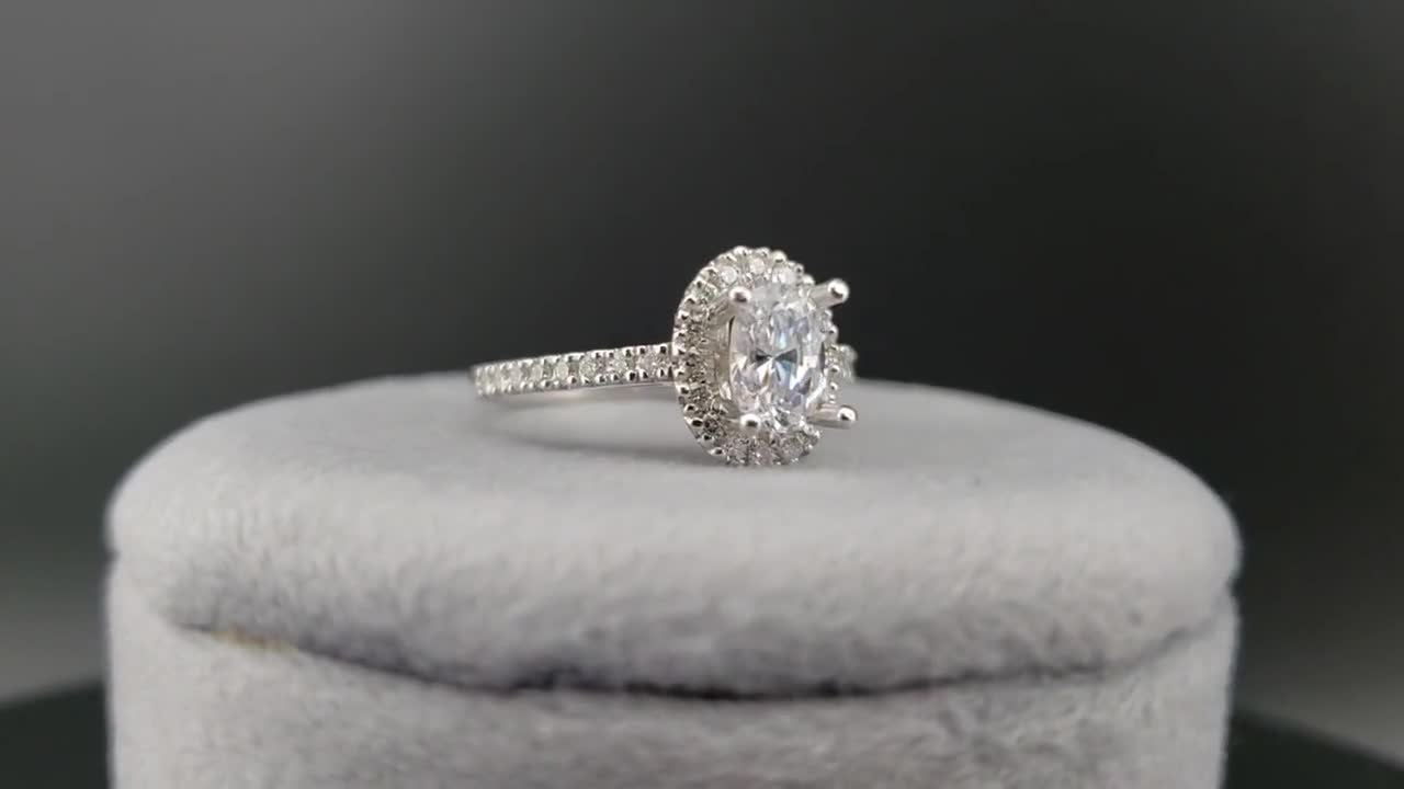 Engagement Rings, 14k White Gold Diamond Halo Engagement