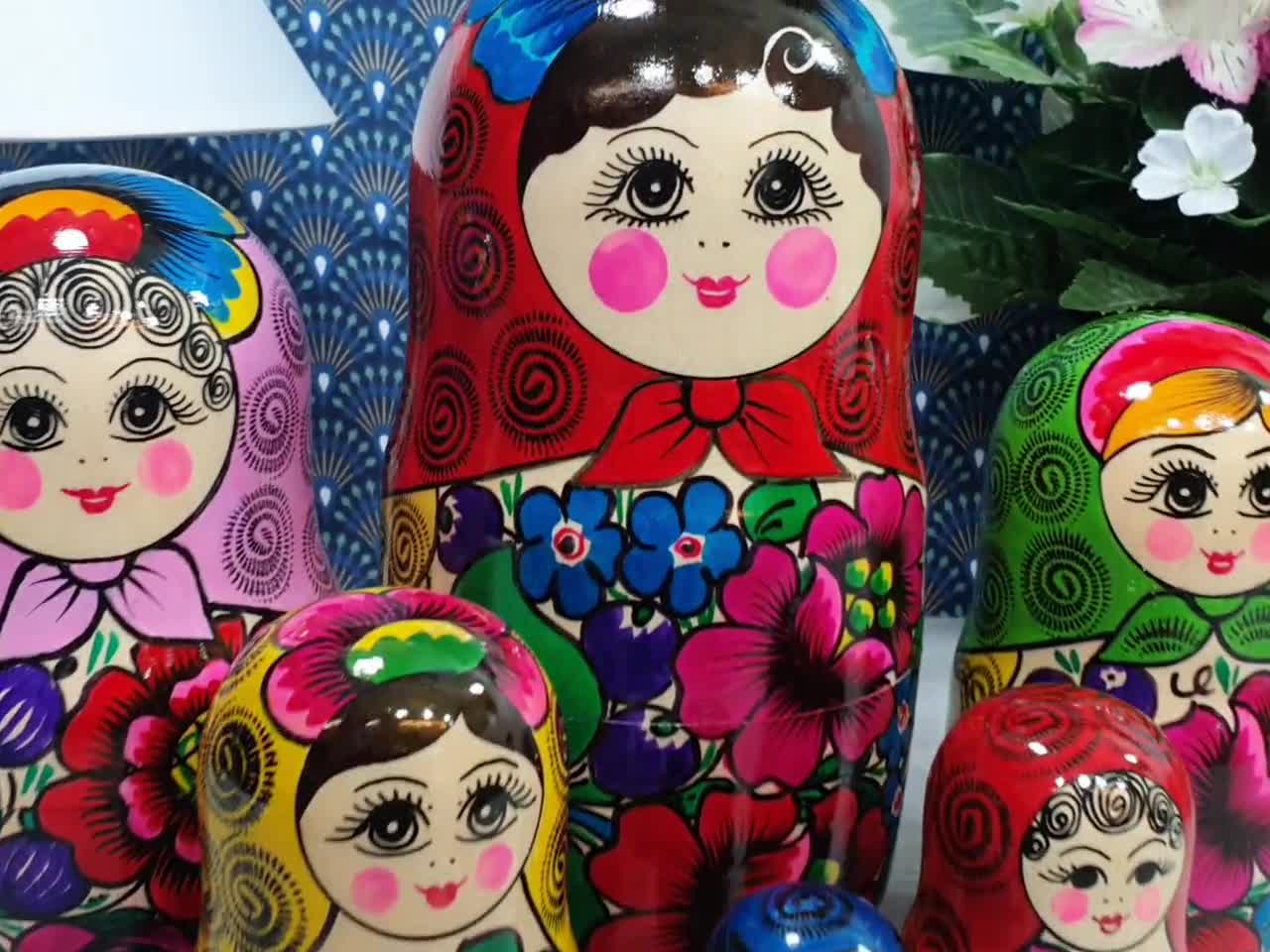 Matrioshka Russian Nesting Dolls Traditional Classic Polkhov