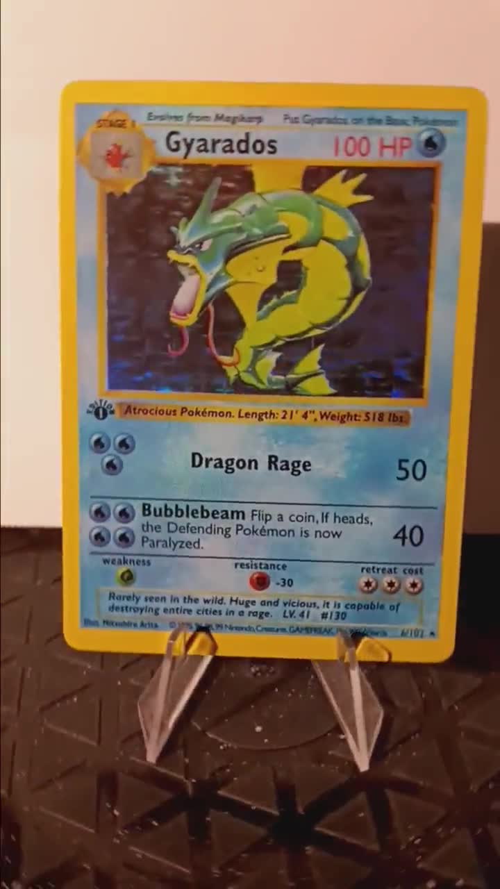 Gyarados 1st Edition Shadowless - Perfect Gift for Kids or Poke
