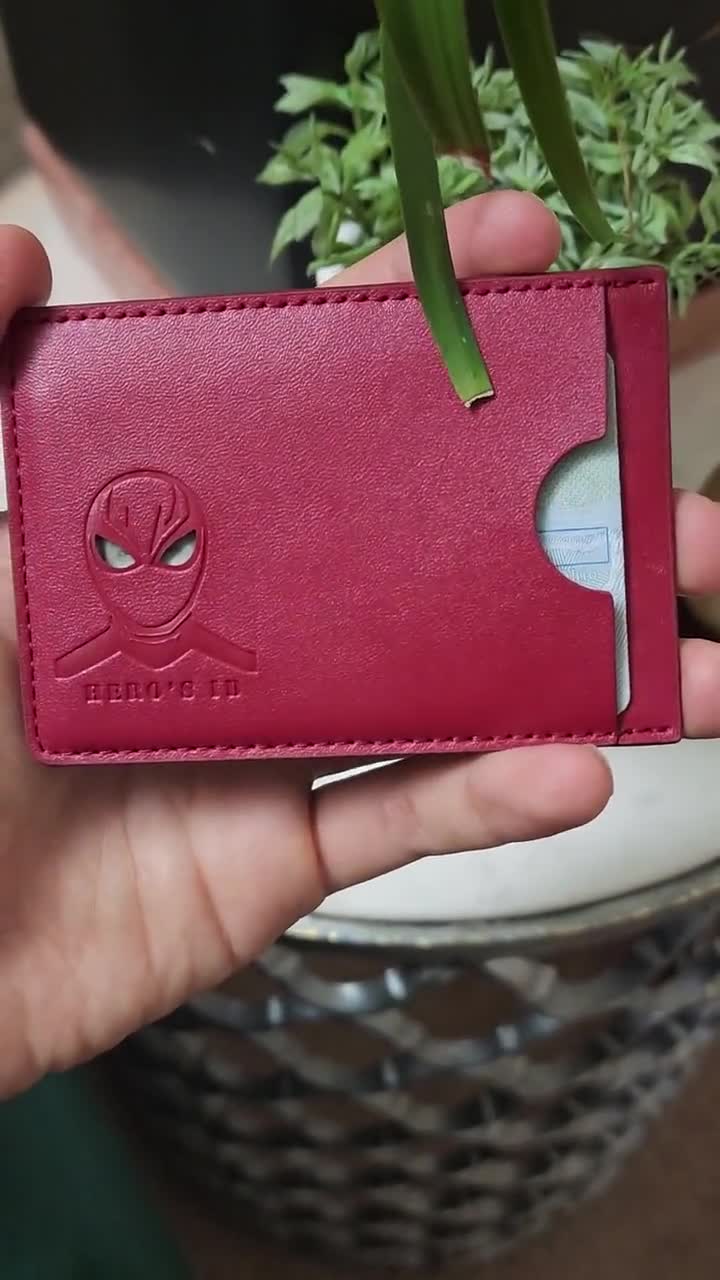 Spider ID Wallet - Leather Card Holder With an Embossed