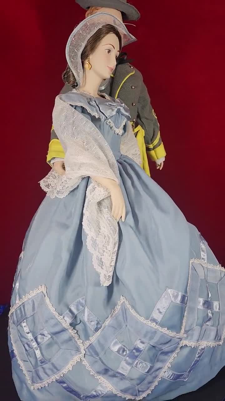 Franklin Mint Gone With the Wind Porcelain Dolls: Melanie and