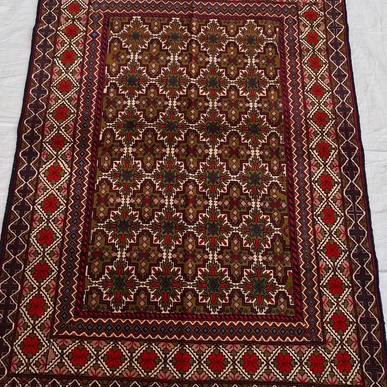 ヴィンテージ アフガン ラグ: 4x6 ブラウン トルクメンウール、手織り