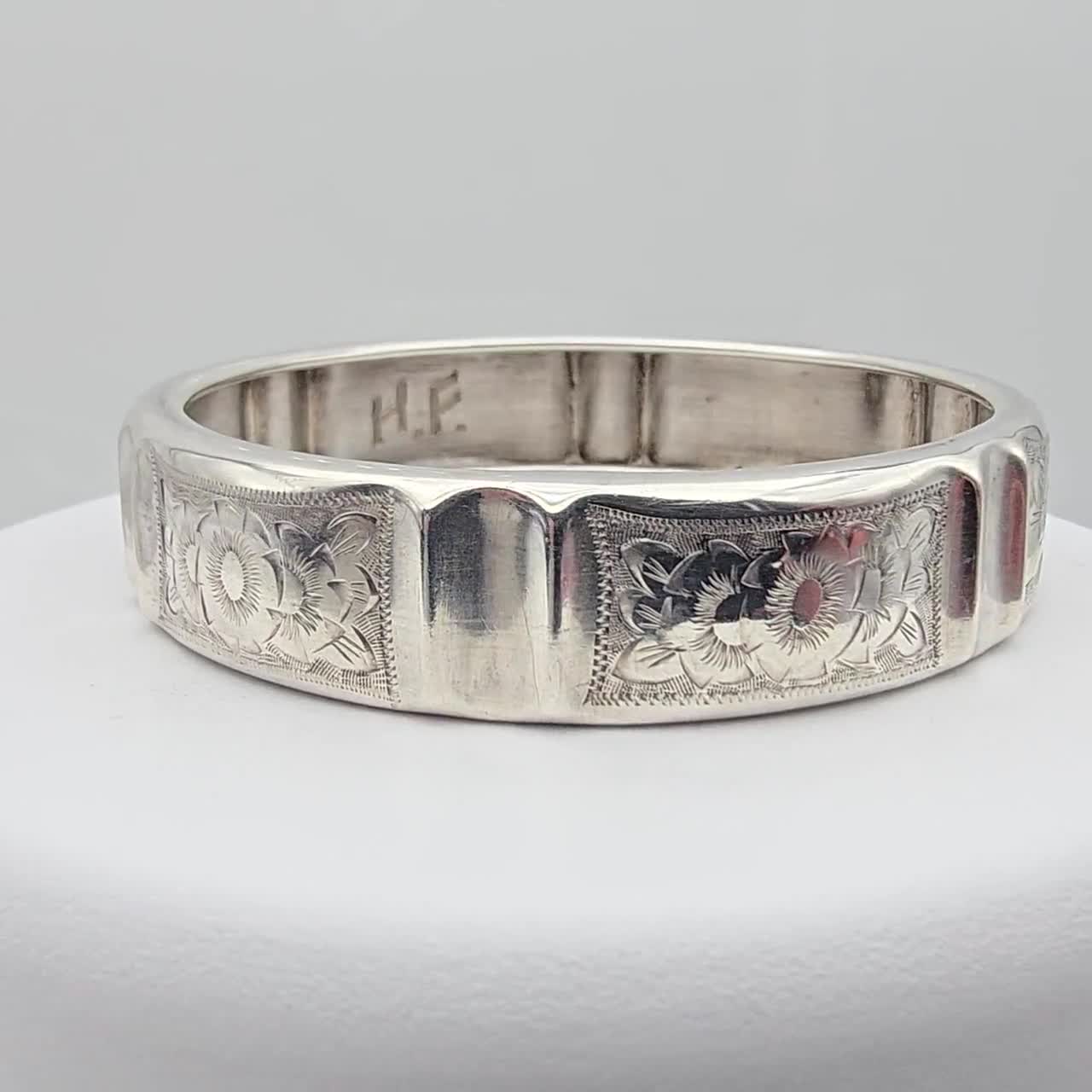 アンティークバングル　シルバー925 花柄彫刻 アンティーク スターリングシルバー 花柄彫刻バングルブレスレット
