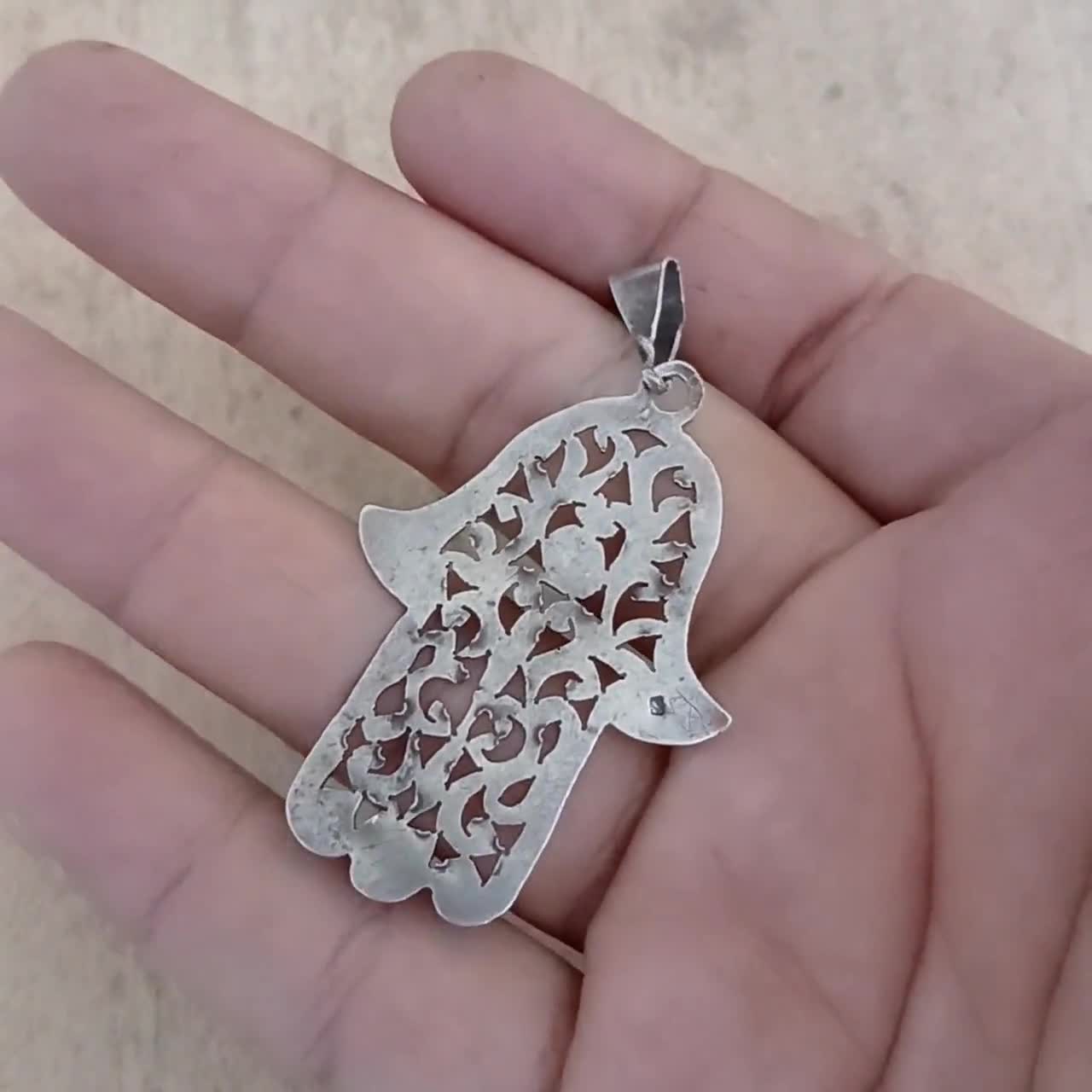 Ancienne Pendant En Argent Massif Traditionnel Berbère