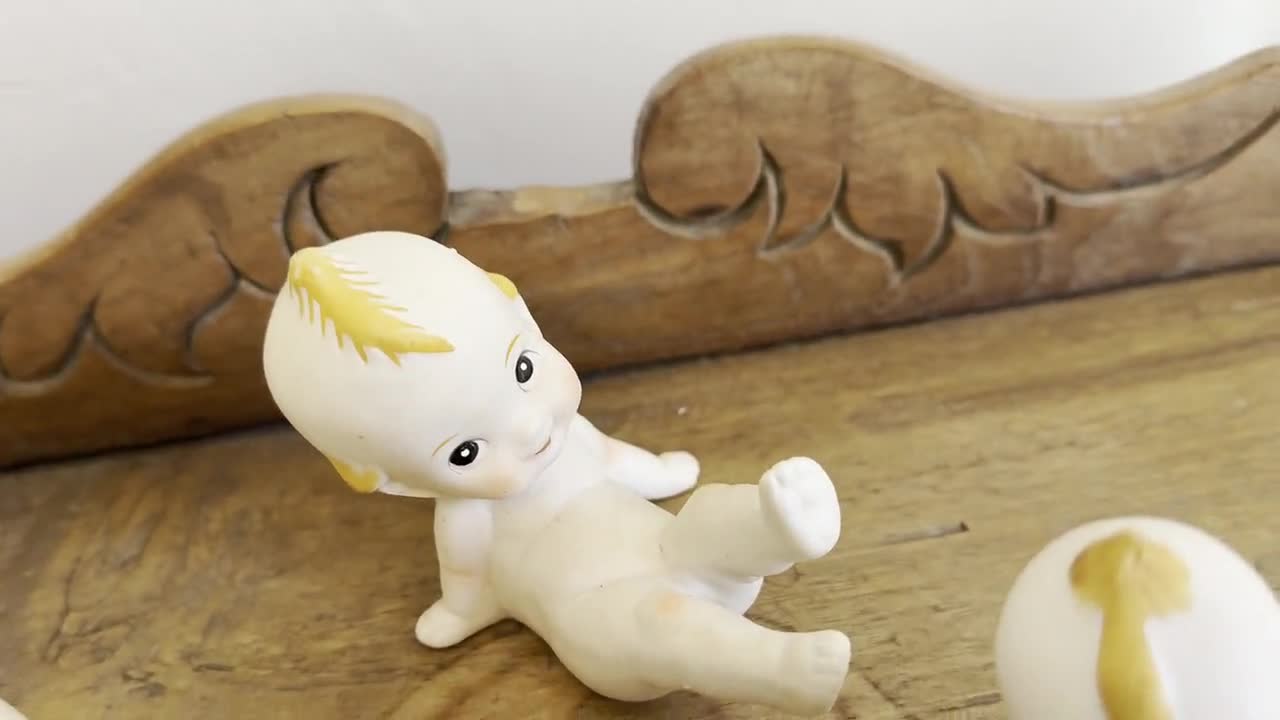 ヴィンテージキューピー人形：磁器製キューピッド人形（日本＆台湾
