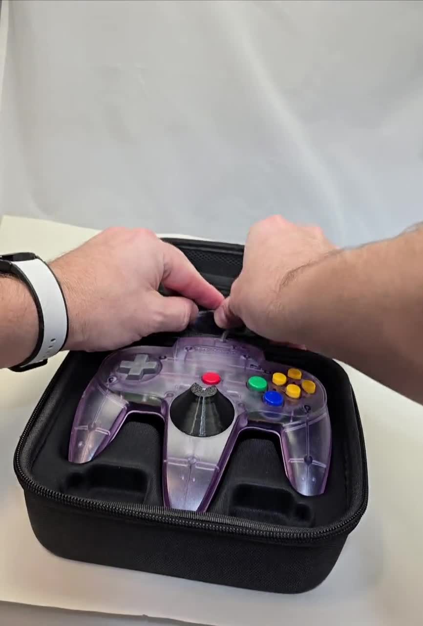 Nintendo(任天堂)64 収納ケース付き　ファミコン本体　コントローラー N64 コントローラーケース - Etsy 日本