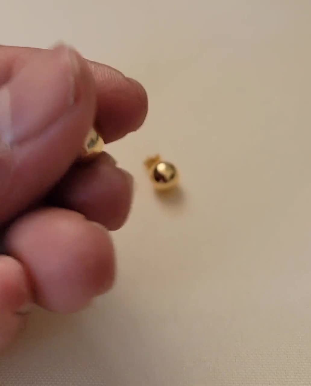 Orecchini a Sfera da Donna in Oro 18 Carati Orecchini a Sfera da Donna in Oro 18 Carati