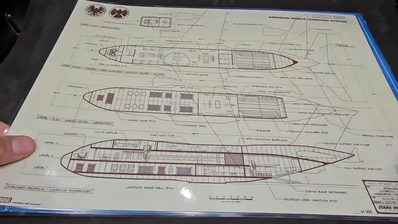 アイアンマンMk5スーツケース フルサイズプロップ 開閉可能 - Etsy 日本