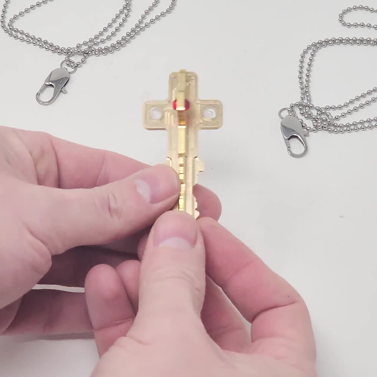 ミッションインポッシブル ファイナルレコニング ペンダントセット　鍵　キー 未開封品 ミッションインポッシブル ファイナル・レコニング