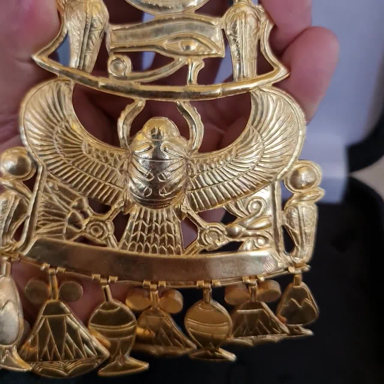 24Kゴールド ツタンカーメン王のスカラベネックレス：エジプトの宝石