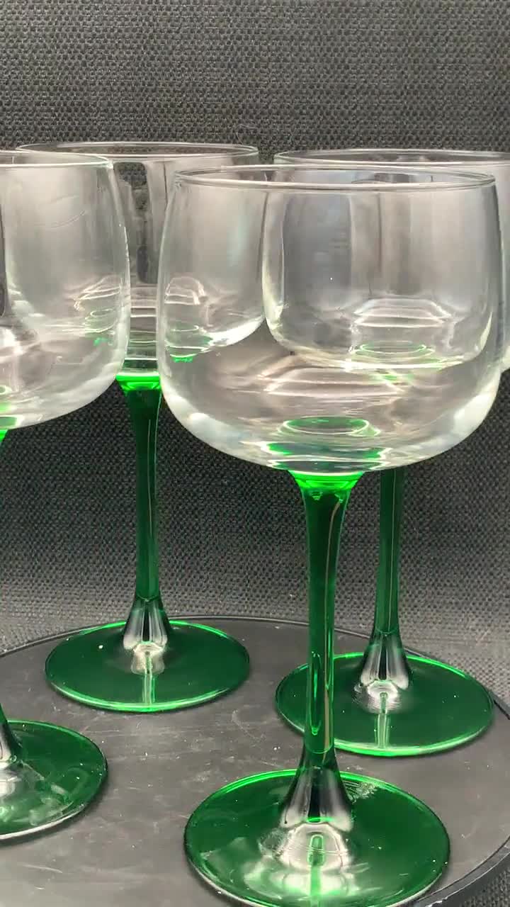 Luminarc France グリーンステムワイングラス - 4個セット Luminarc France グリーンステムワイングラス - 4個セット