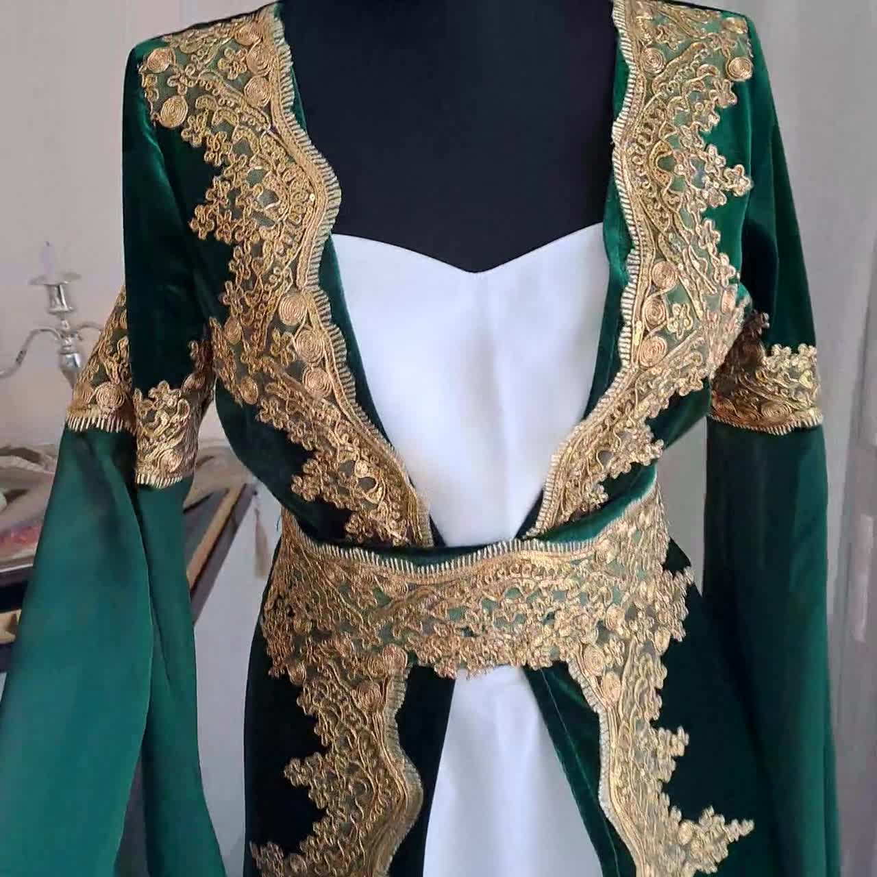 伝統的なヴィンテージトルコウェディングドレス ビンダリ トルコ民族