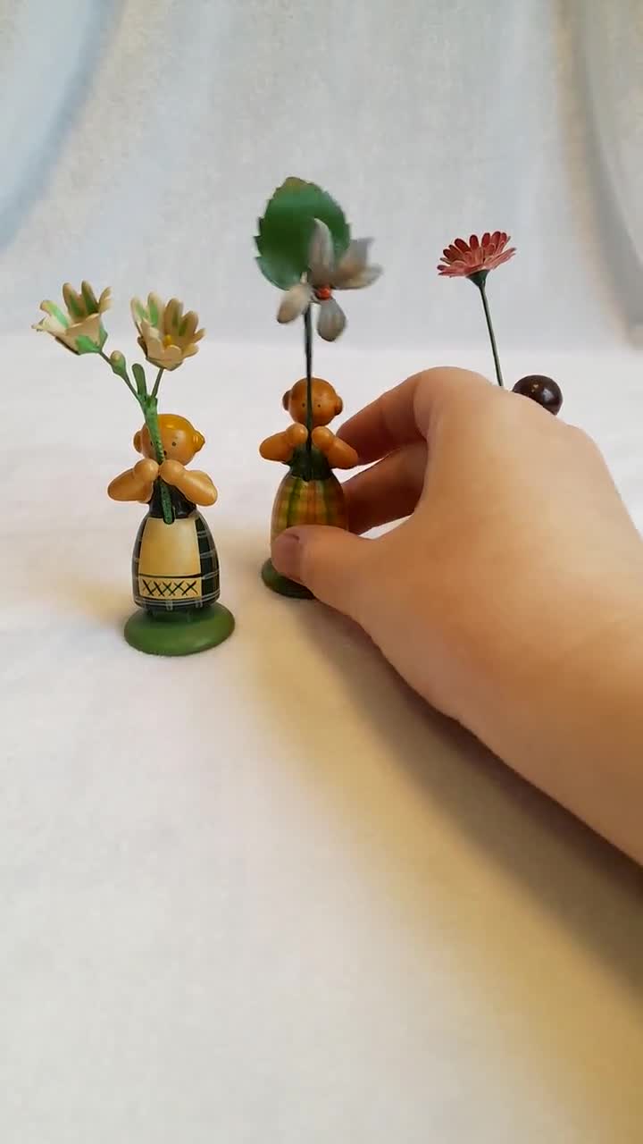 Erzgebirge Flower Girl Figurines Wood Multicolor Folk Art Style - Etsy