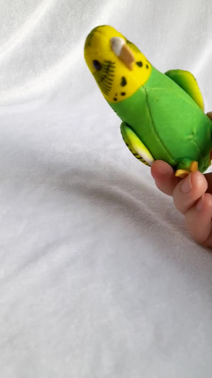 シュタイフ社製インコぬいぐるみ（緑・黄色、ドイツ製、ヴィンテージ