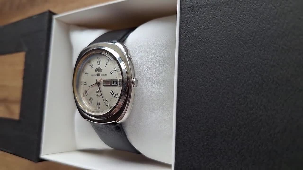 ORIENT AAA DELUXE SPECIAL　27J　OH済 稼働品 稼動品ORIENT AAA DELUXE SPECIAL 27石 手巻き腕時計 - メルカリ