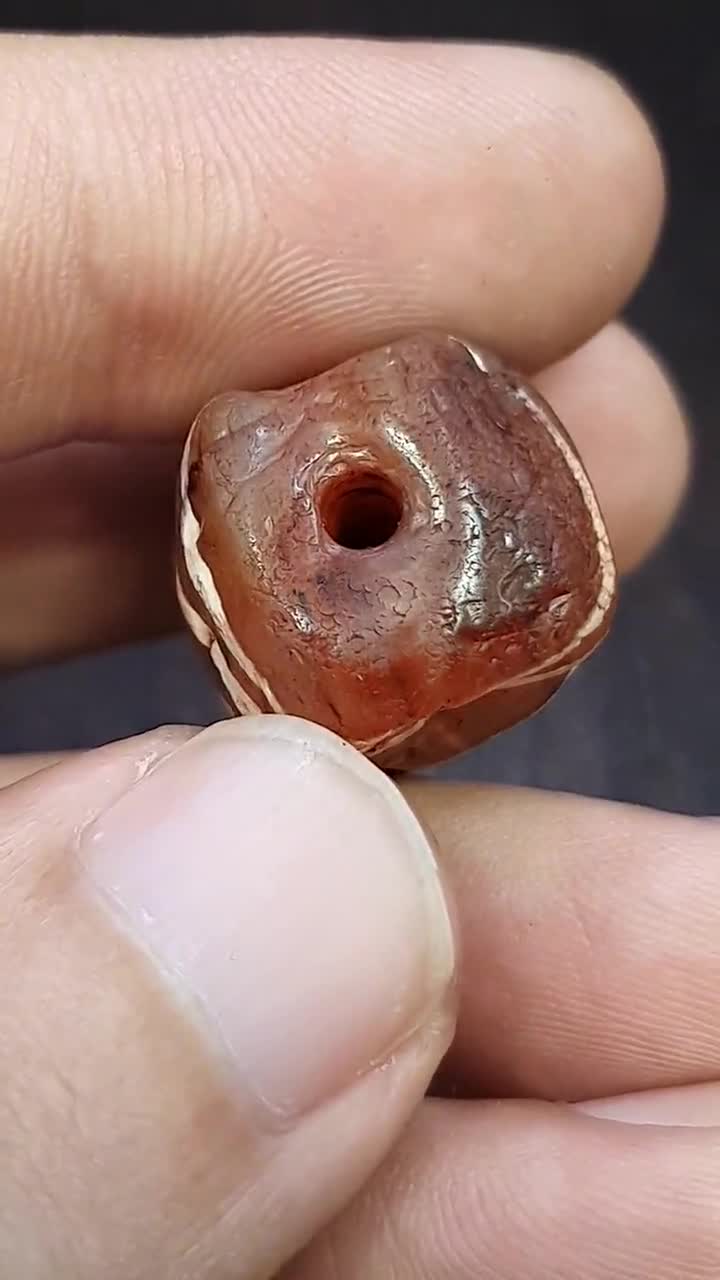 専用ページ チベット入手 アンティークアゲートビーズ J3アンティークチベットエッチングレッドアゲートビーズ装飾