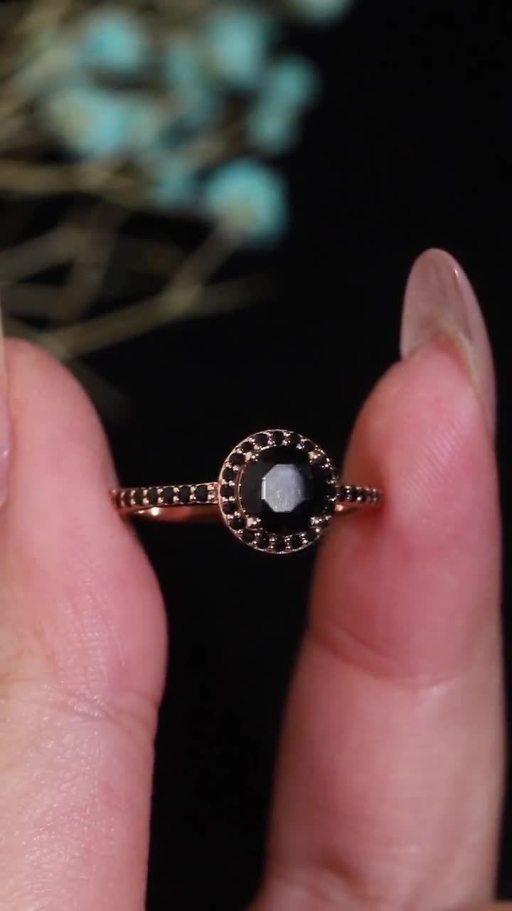 アールデコ調ラウンドブラックオニキスエンゲージリング、ヴィンテージ