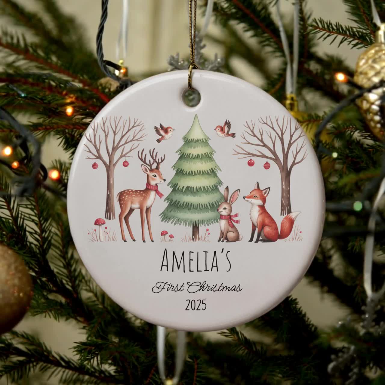 Embroidered baby's first christmas ornament - België