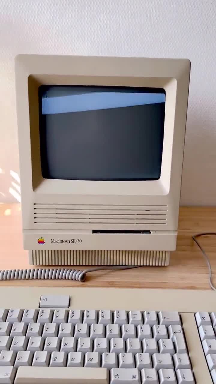 Vintage Macintosh SE Computer - 1987 - Etsy