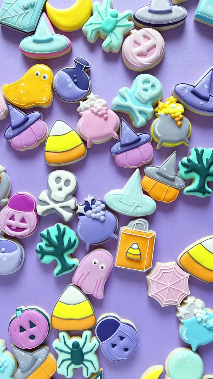 8-Piece Mini Halloween Cookie Cutter Set - 3D Ghost, Pumpkin, Bat & Skull Designs For Cookies & Decorating - View #11