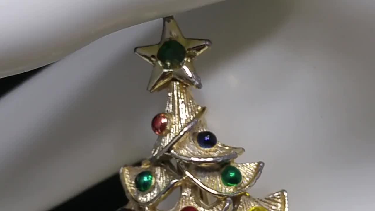 Gerry's Christmas Tree Brooch, Gold Tone, Red Green Gold Bulbs, 1960s  Vintage Jewelry