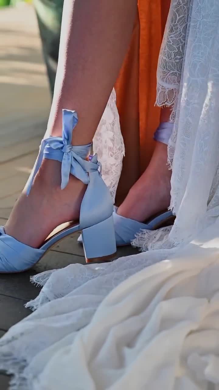 Wedding shoes for bride block heel blue - Bow on the Toe – PinkyPromiseAccs