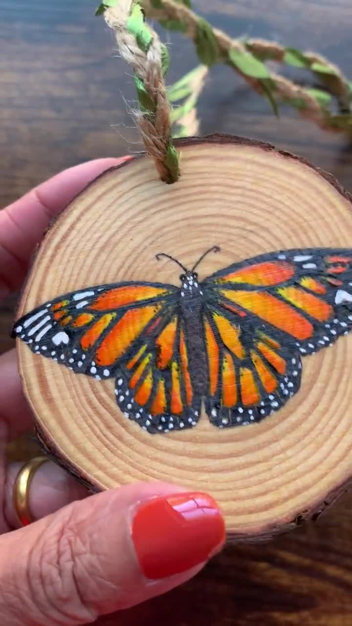 Monarch Butterfly, Monarch, Butterfly Ornament, Wood Slice