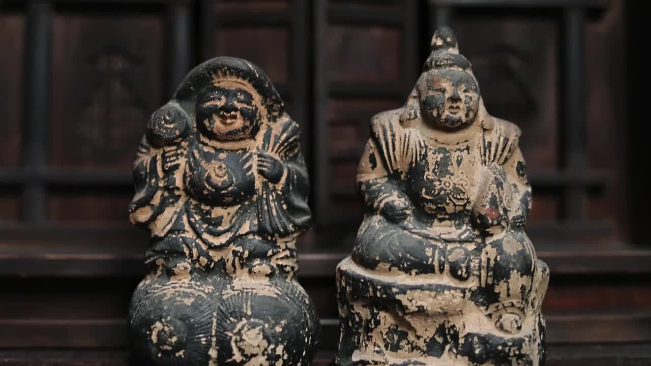 Shinto- Antique Japanese Zushi Cabinet Kamidana, Gods Dolls Shrine