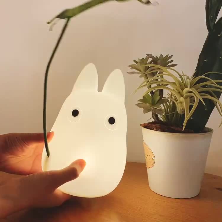 Small Totoro Honnori Lamp, Perfect Gift for Anime Lovers