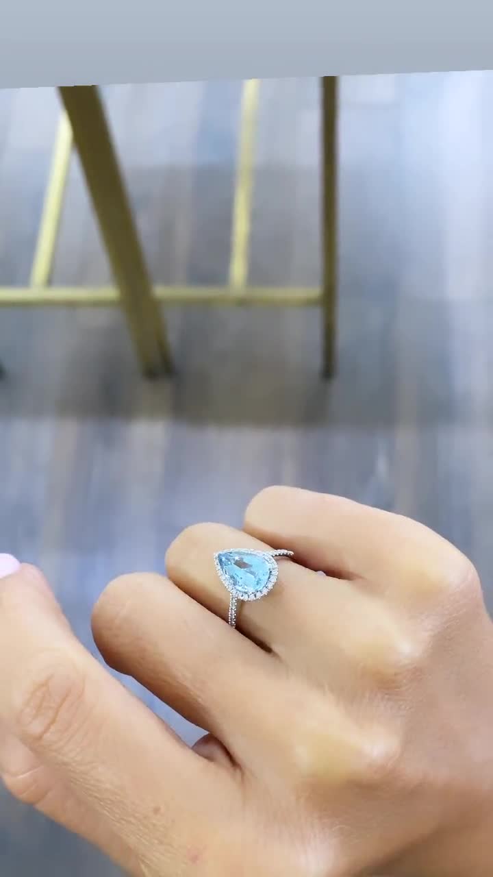 天然宝石アクアマリンペアシェイプエンゲージリング、ブルーアクア