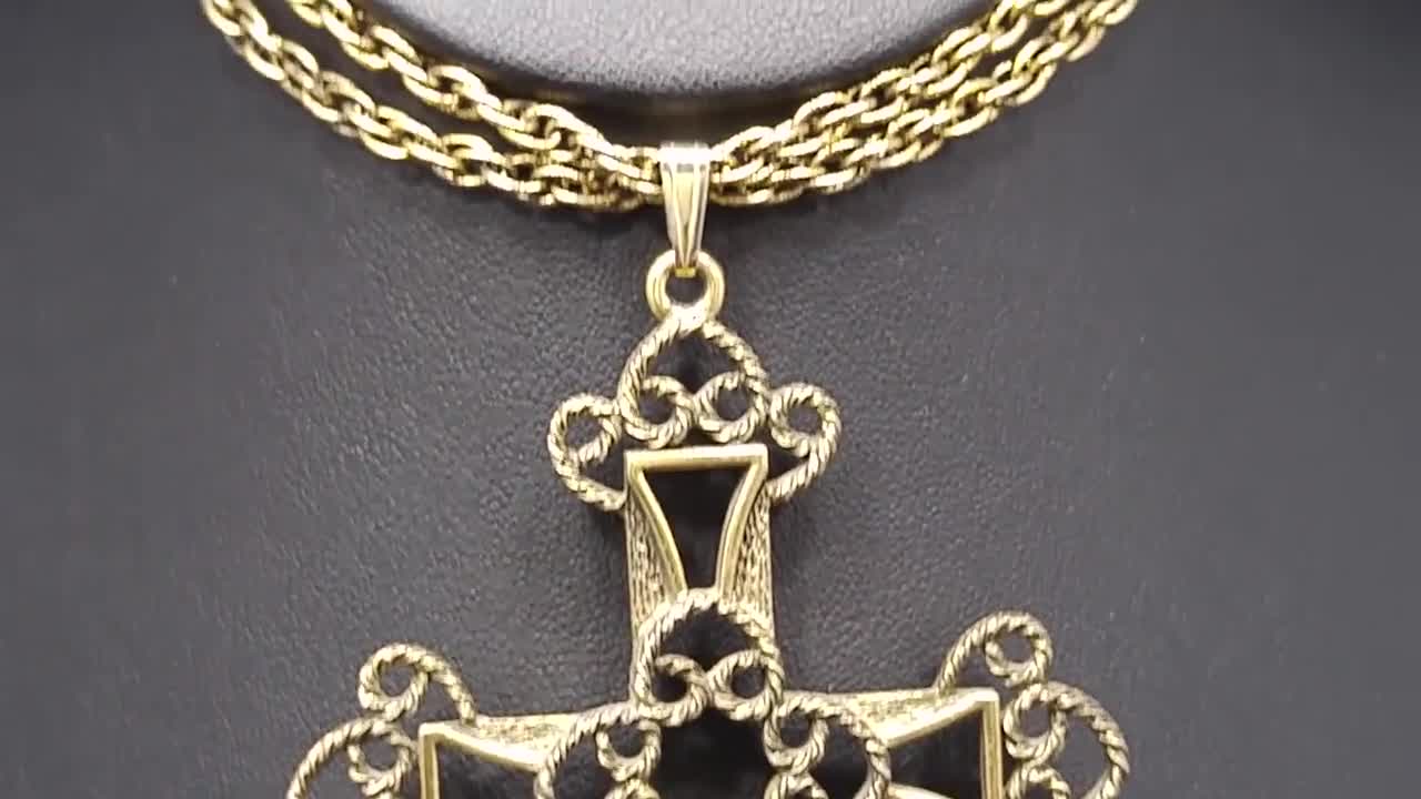 Sarah Coventry Victorian Cross Necklace, Limited Edition 1973