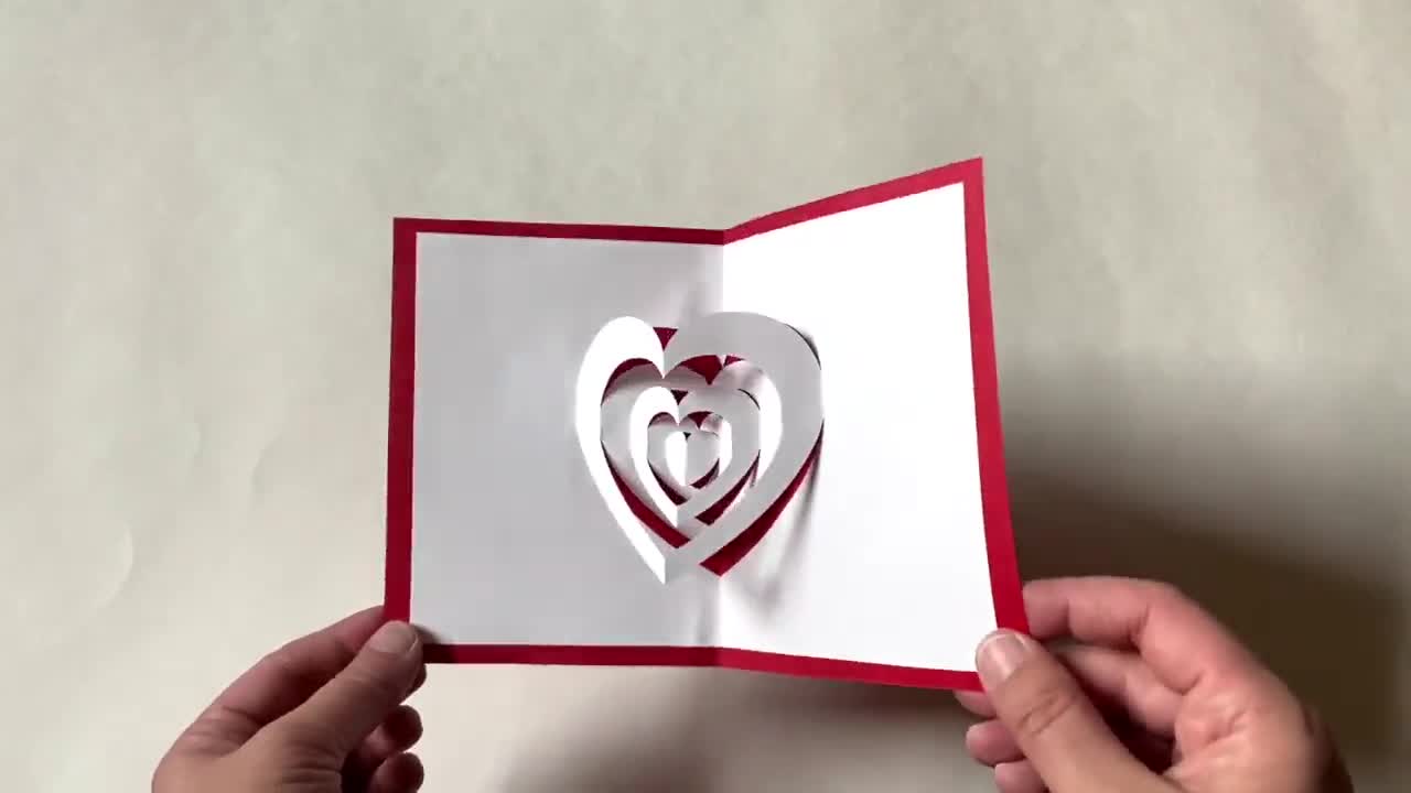 Biglietto Pop-Up con Cuore 3D Fai da Te da Stampare