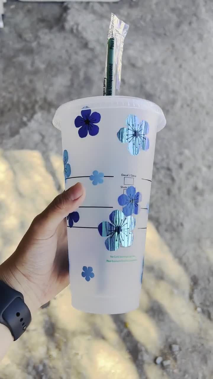 personalized Starbucks cup, flowers Starbucks cup, blue flower cup,  personalized cup, starbucks cup, flower cup.