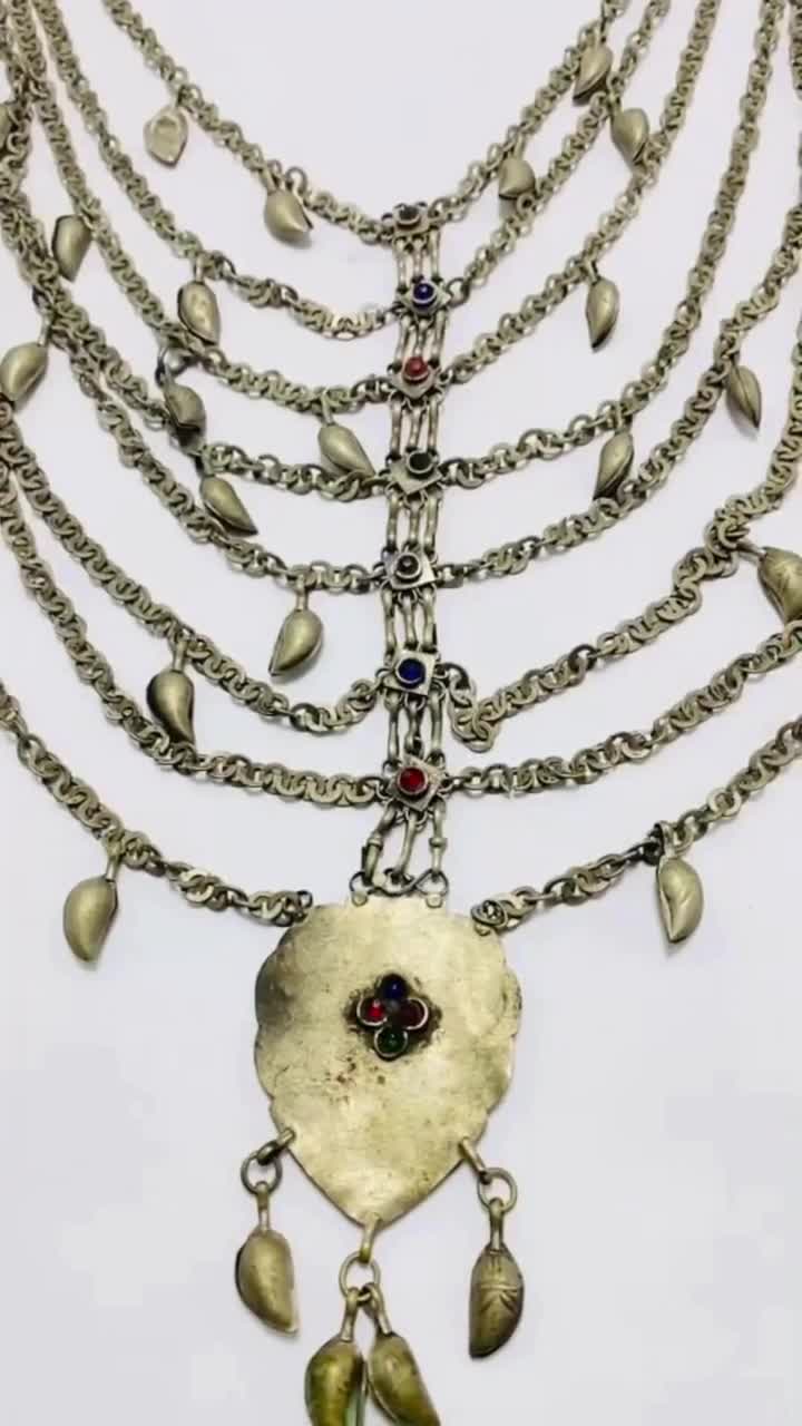 Collana Lunga Multistrato Vintage Boho – 4 Giri Con Ciondolo Luna E Elefante, In Lega, Gioiello Donna Stile Etnico E Zingaro