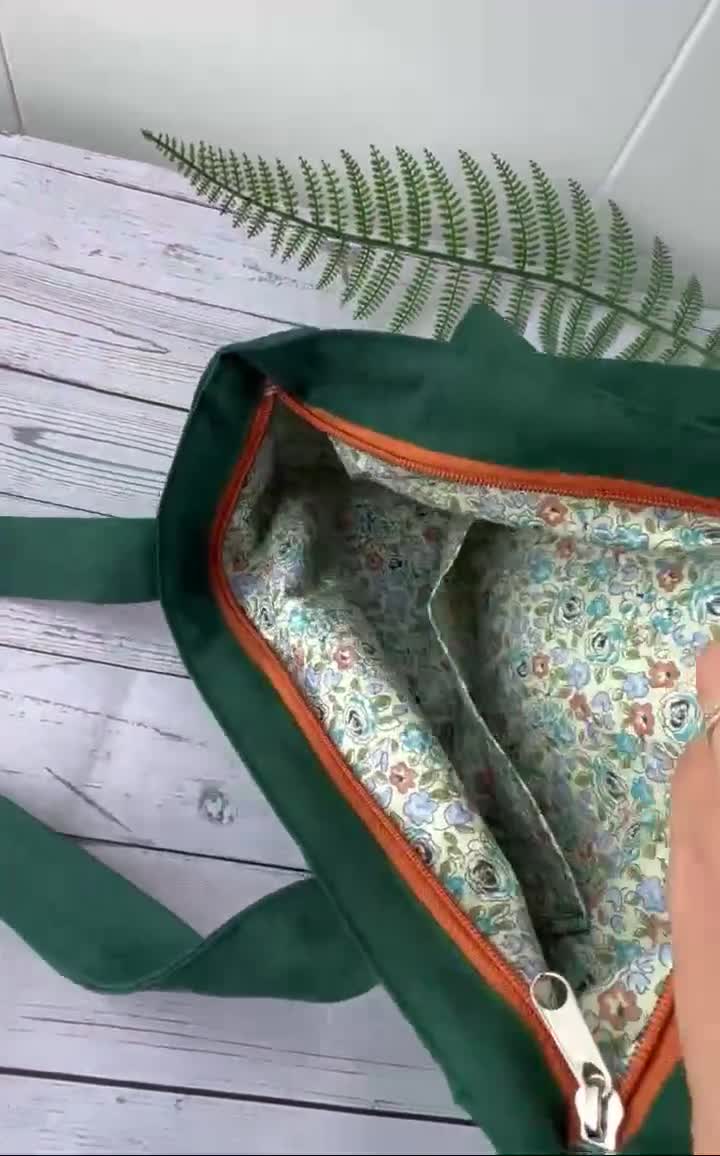 花柄刺繍入りリネントートバッグ（ファスナー付き）、ワイルドフラワー
