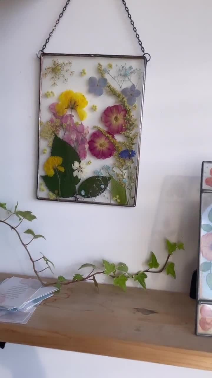 Framed Flowers, Dried Flower Frame, Stained Glass, Floating, Wall