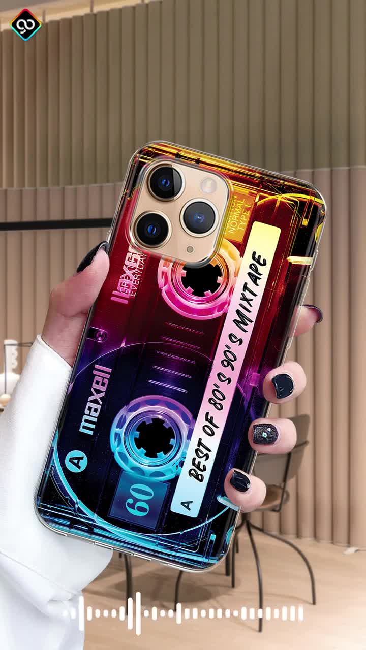 RETRO CASSETTE TAPE VINTAGE iPhone 15 Plus Case Cover – casecentro