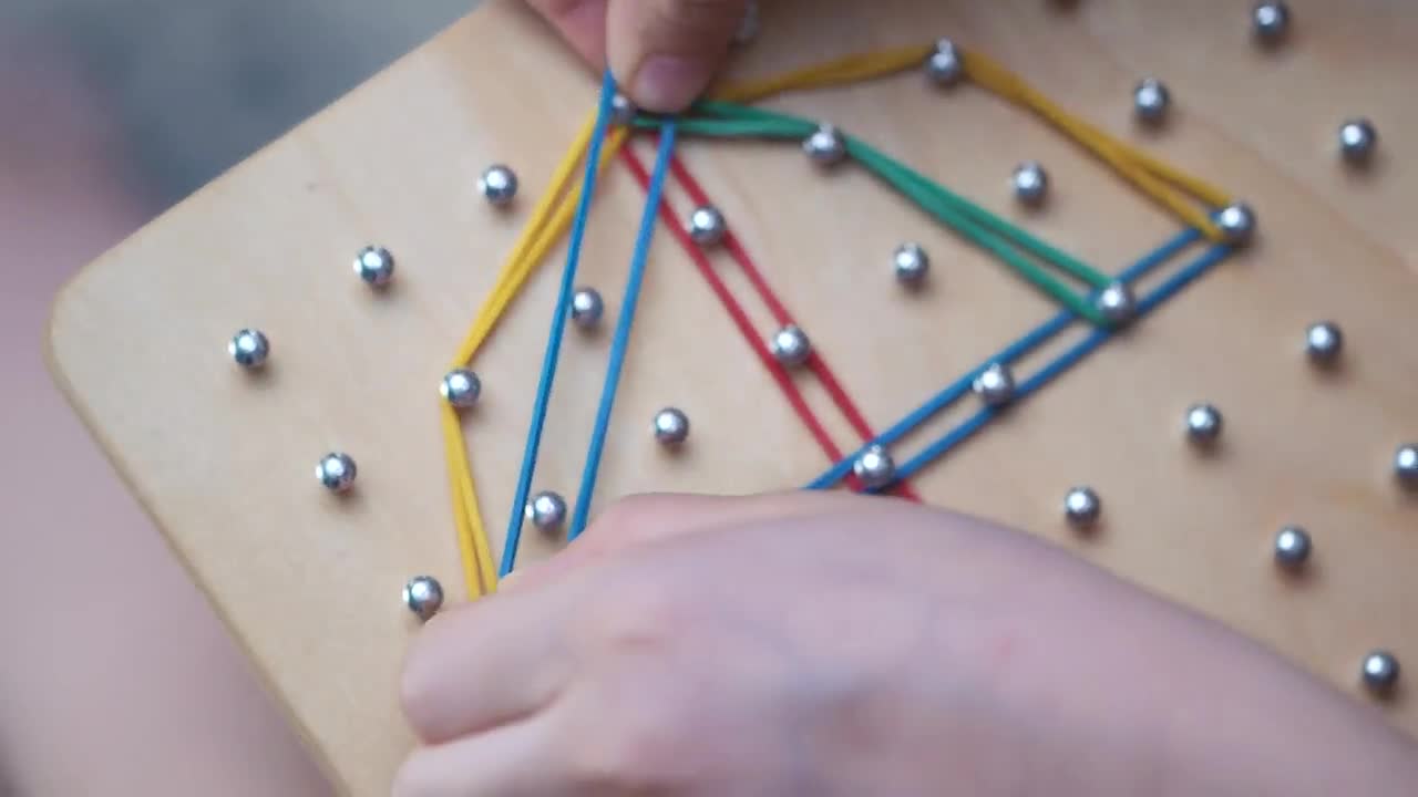 Fridja Wooden Geoboard Montessori Toy Math Education Chart Toy Create  Figures Shapes