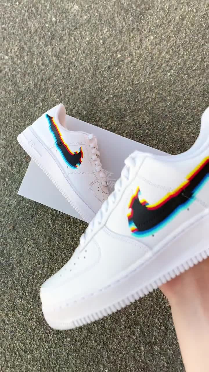 Nike Air Force 1 x Glitch 🤖 No its not blur it's a glitchh!? Dm to order  custom sneakers In India 🇮🇳 We ship worldwide 🌏 Made with love…