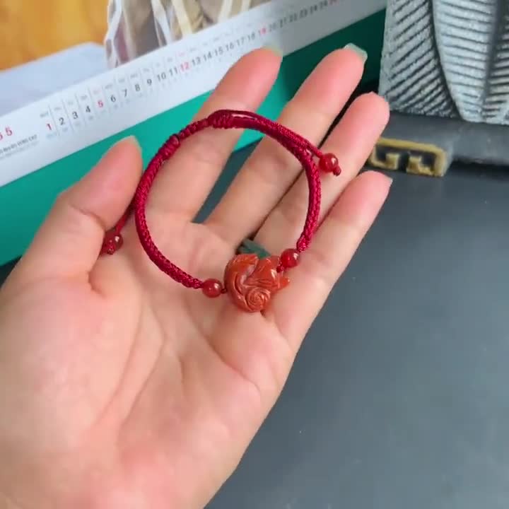 Nine-tailed Fox Natural Jade Bracelet Jade Fox, Red Jade Fox