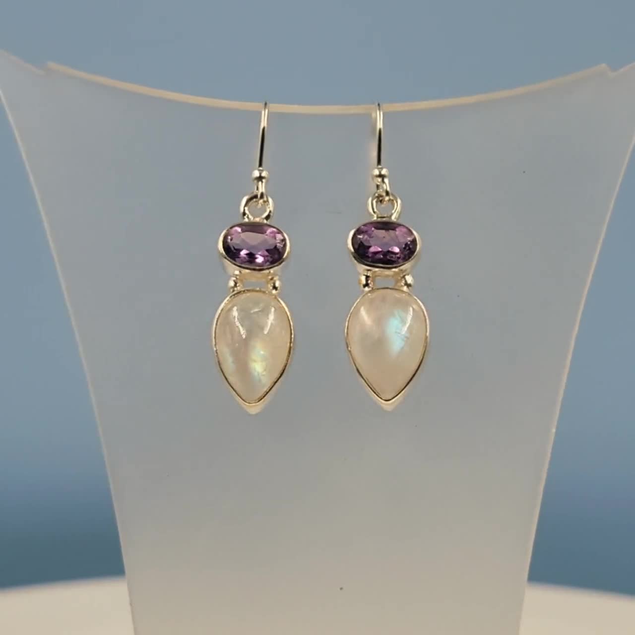 Orecchini Pendenti Tibetani Argento E Perle Viola – Clip On Mezzaluna