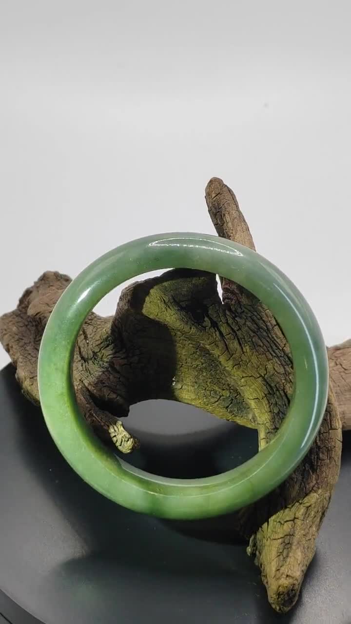 み*よ様 ICE BANGLE 101 Amazon.com: zhuBAOHE Natural Emerald Jade Bracelet Ice Jade