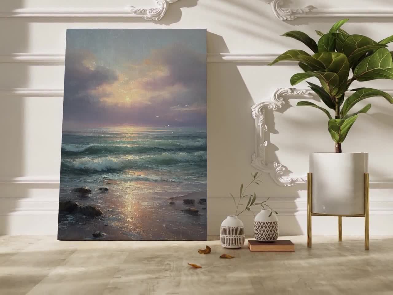 ヴィンテージの海の夕日の油絵 - 波と黄金色の光が描かれた穏やかな