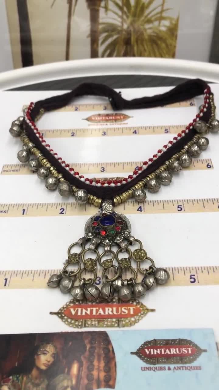 ヴィンテージ クチペンダントネックレス：アフガニスタンのベル、民族