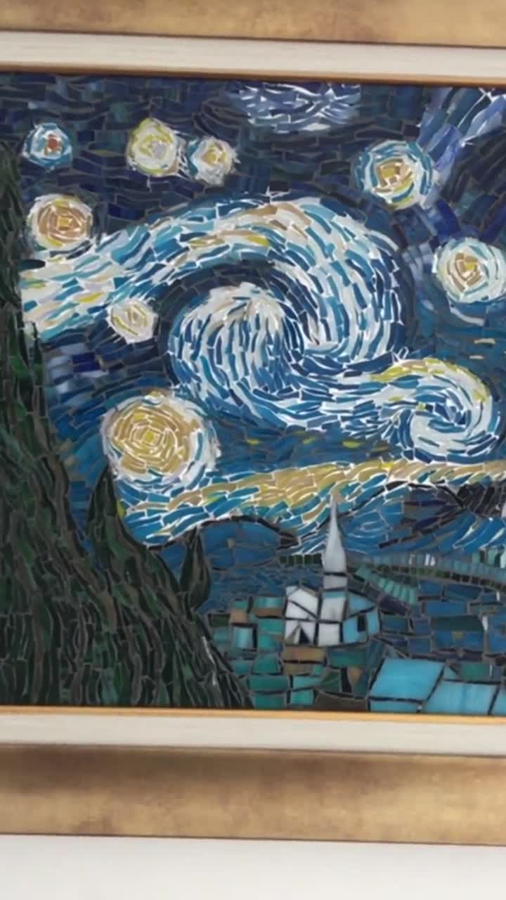 STARRY EYED: MakeUp interpretation of Van Gogh's starry night. : r