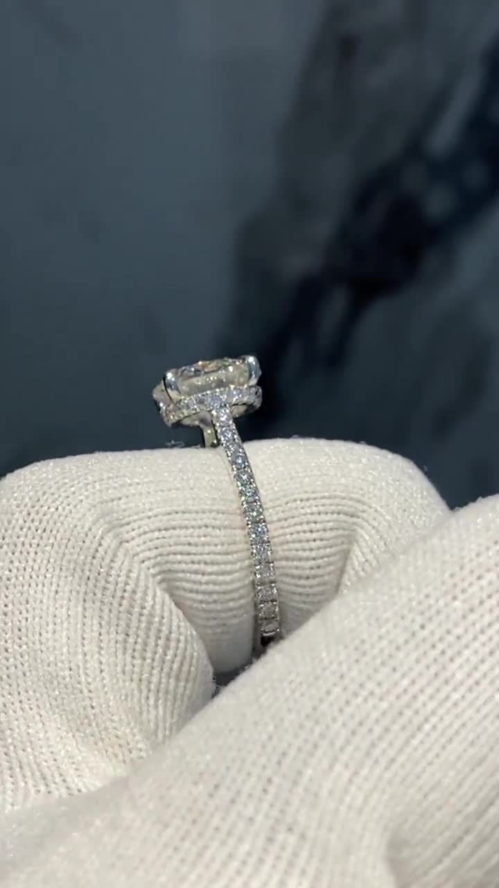Most Beautiful!! Moissanite Engagement Ring • 3.5 Ct Round