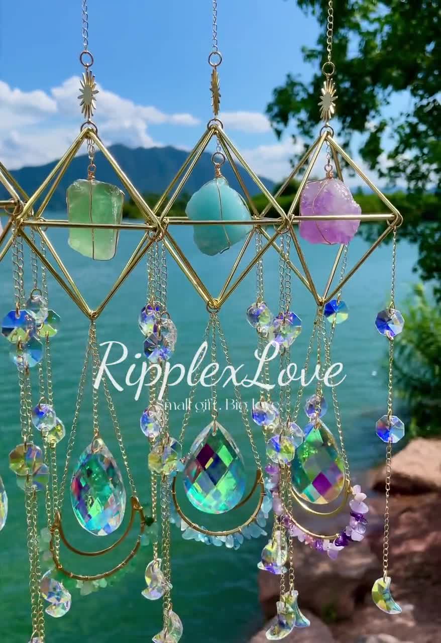 Crystal Sun Catcher - Rainbow Maker Tourmaline Keychain