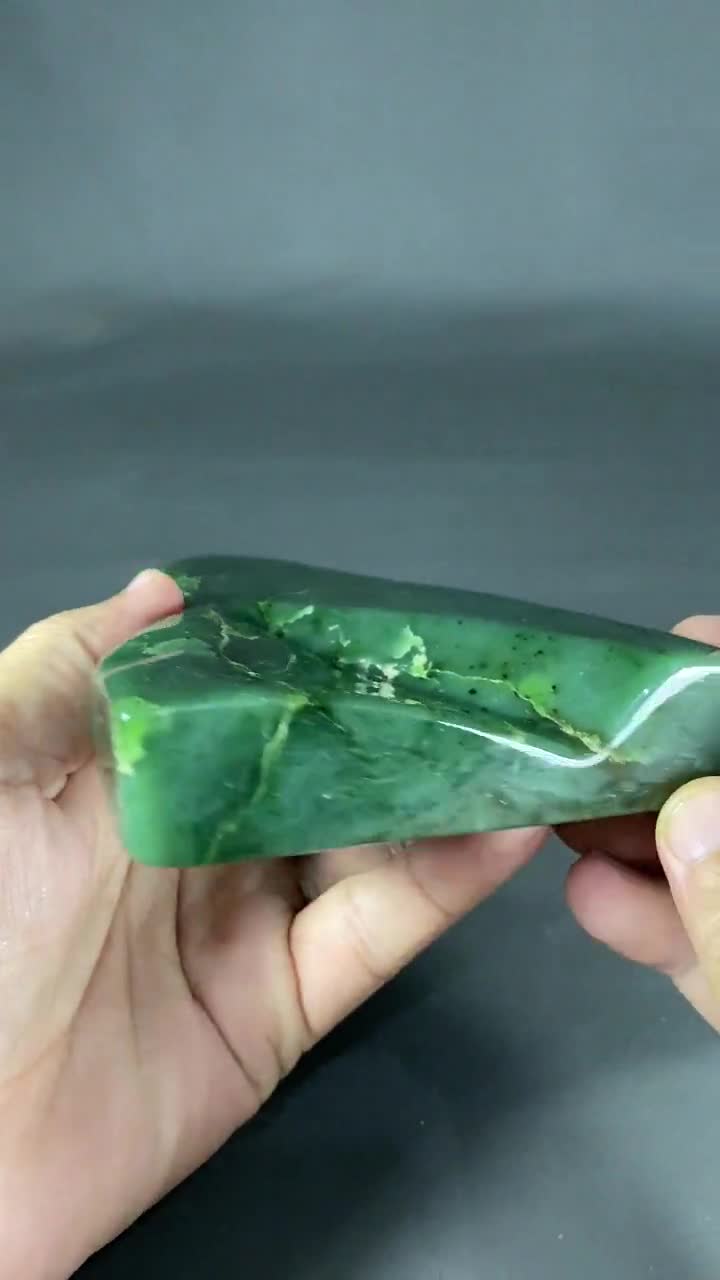 Green Nephrite Jade Crystal Tower, Polished Stone Decoration - Etsy