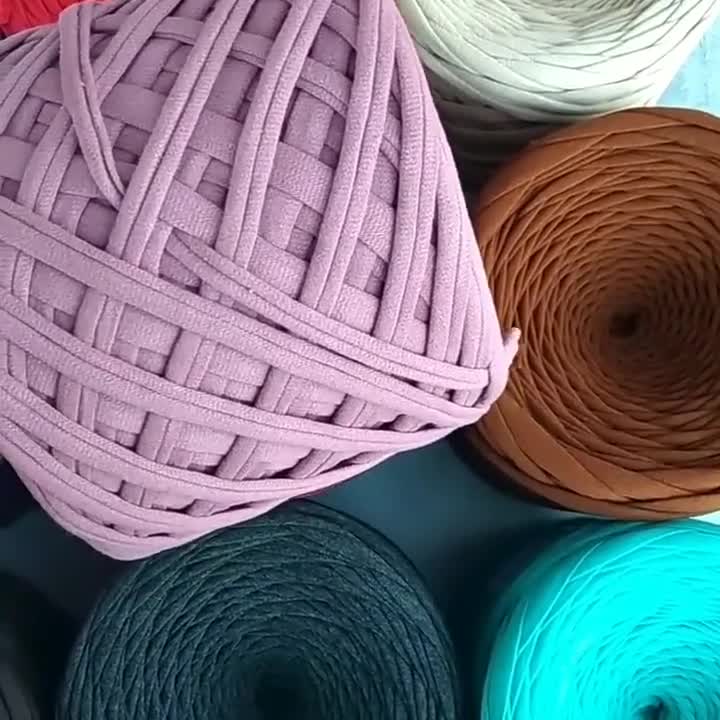 T-shirt yarn rolls - color 0028